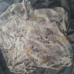3/4 sleeve Floral blouse